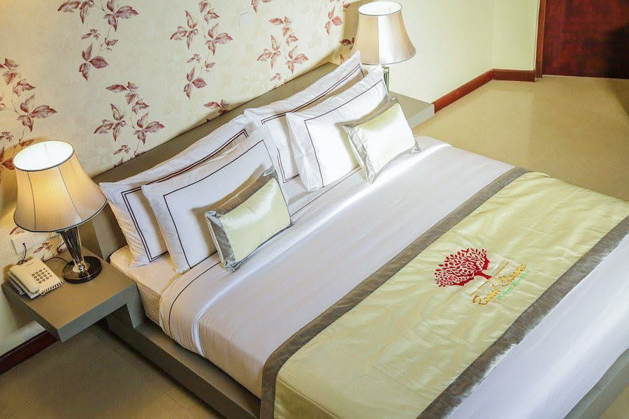 Premium table linen